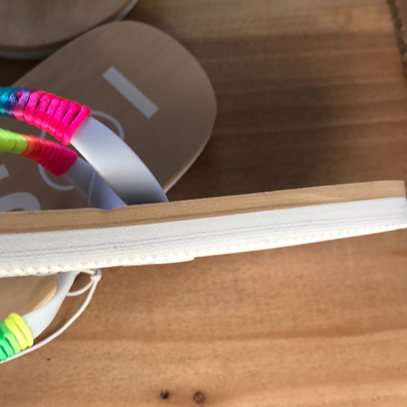 Bobbie brooks flip flop - Picture 4 of 7